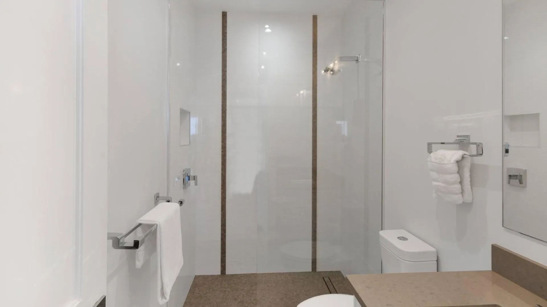 Cable Beach Condo With Ocean Views Nassau Apartment