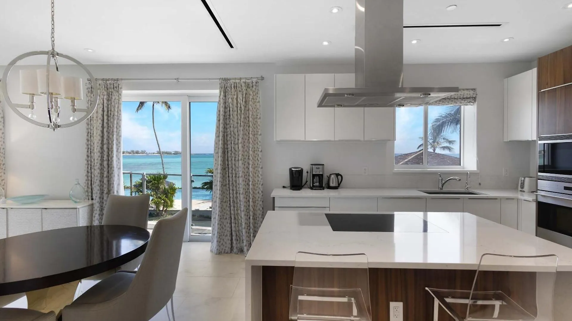 Cable Beach Condo With Ocean Views Nassau 0*,